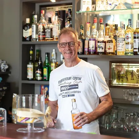 Hotel Des Voyageurs 2*