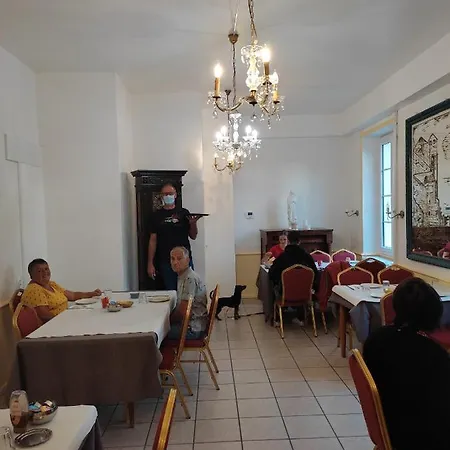 Des Voyageurs Hotel 2*